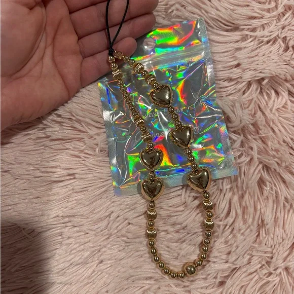 Velvet Caviar Gold Metallic Heart Phone Charm - Picture 11 of 11